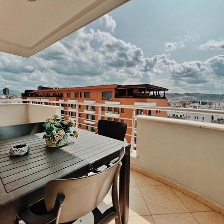 Cozy Rooftop Apartment - Your Home, Away From Home! تيرانا المظهر الخارجي الصورة